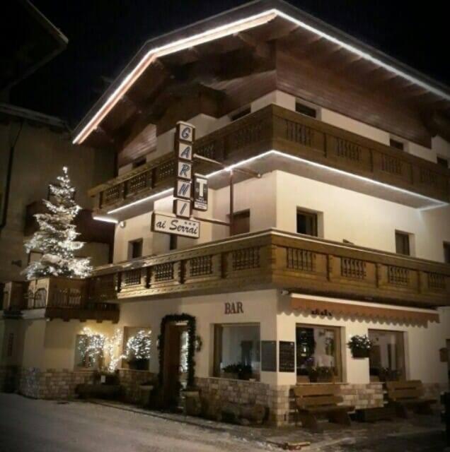 Hotel Garni Ai Serrai Rocca Pietore Eksteriør bilde